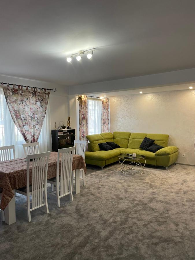 Eroilor Apartament Lejlighed Suceava Eksteriør billede